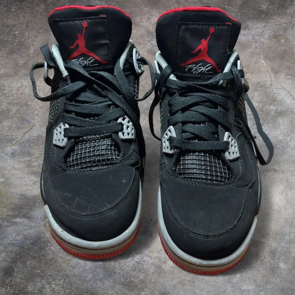 Jordan Men's Black and Grey Trainers